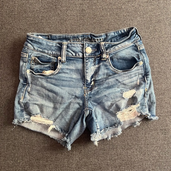 American Eagle Outfitters Women's Ripped Blue Jean Shorts - Picture 1 of 4